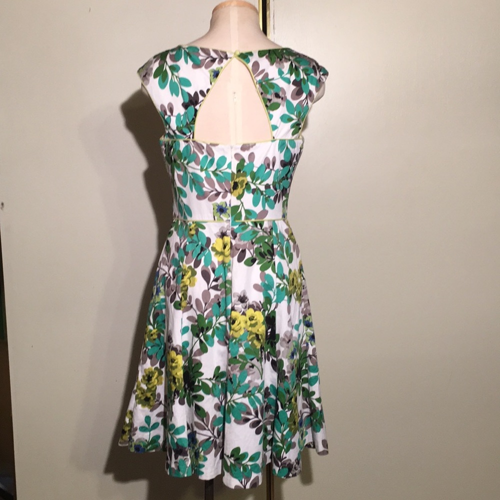 London Style Collection Spring Dress - Picture 6 of 8
